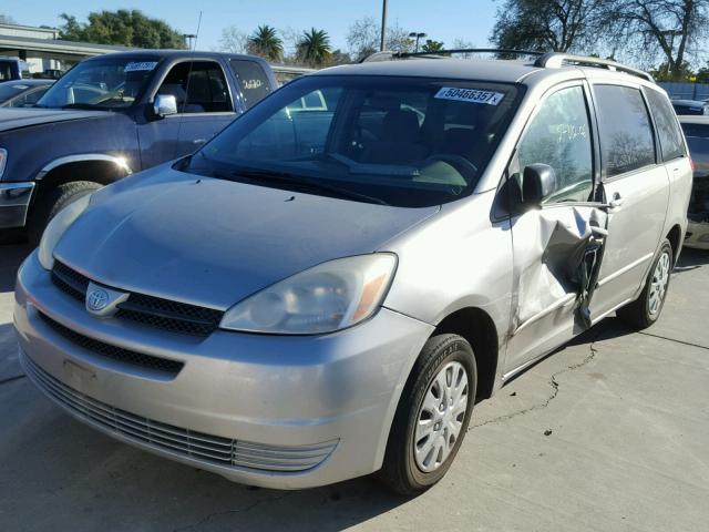 5TDZA23C85S355198 - 2005 TOYOTA SIENNA CE SILVER photo 2