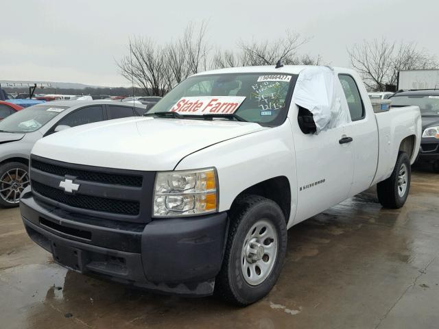 1GCEC19CX9Z266117 - 2009 CHEVROLET SILVERADO WHITE photo 2