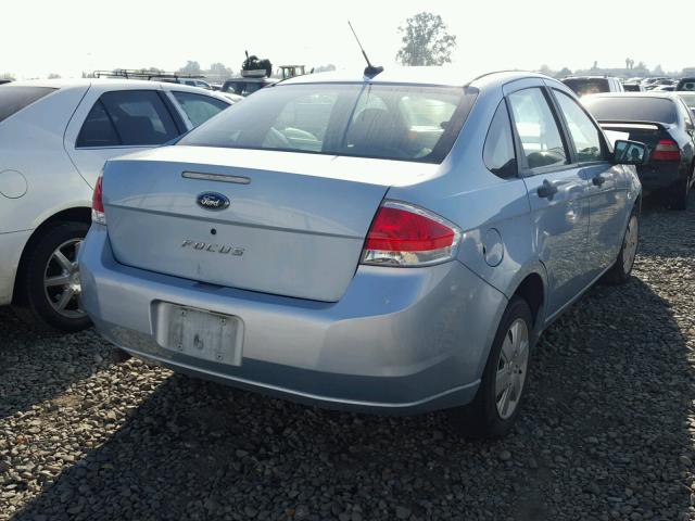 1FAHP34N68W293441 - 2008 FORD FOCUS S/SE BLUE photo 4