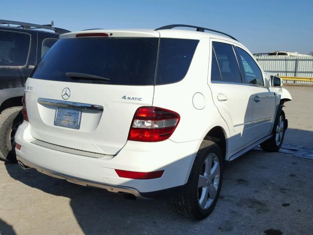 4JGBB8GB9BA689831 - 2011 MERCEDES-BENZ ML 350 4MA WHITE photo 4