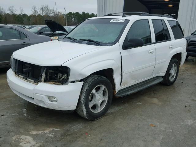 1GNDS13S862217508 - 2006 CHEVROLET TRAILBLAZE WHITE photo 2