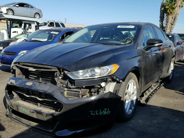 3FA6P0H71GR194352 - 2016 FORD FUSION SE BLACK photo 2