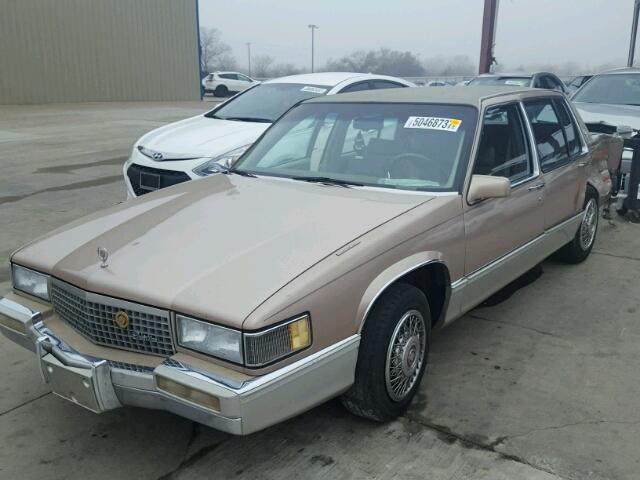 1G6CB5151K4373884 - 1989 CADILLAC FLEETWOOD GOLD photo 2