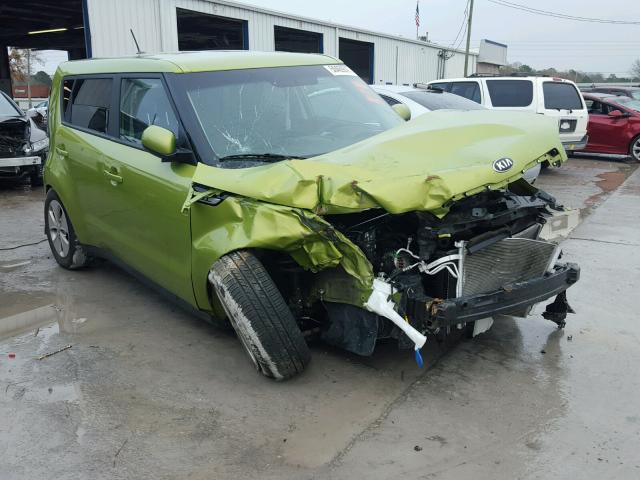 KNDJN2A21G7863599 - 2016 KIA SOUL GREEN photo 1