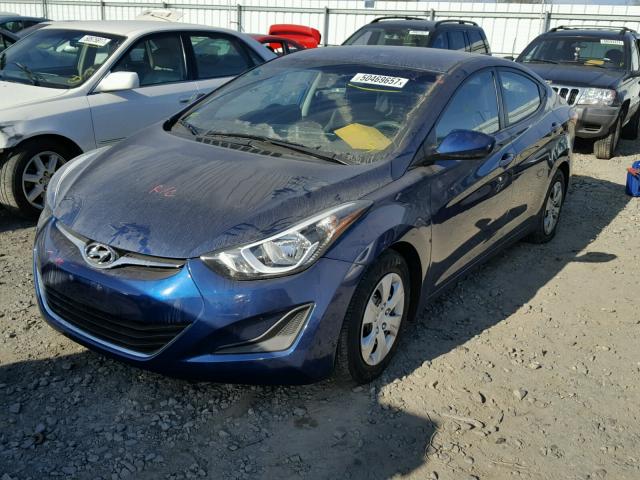 5NPDH4AE1GH701316 - 2016 HYUNDAI ELANTRA SE BLUE photo 2