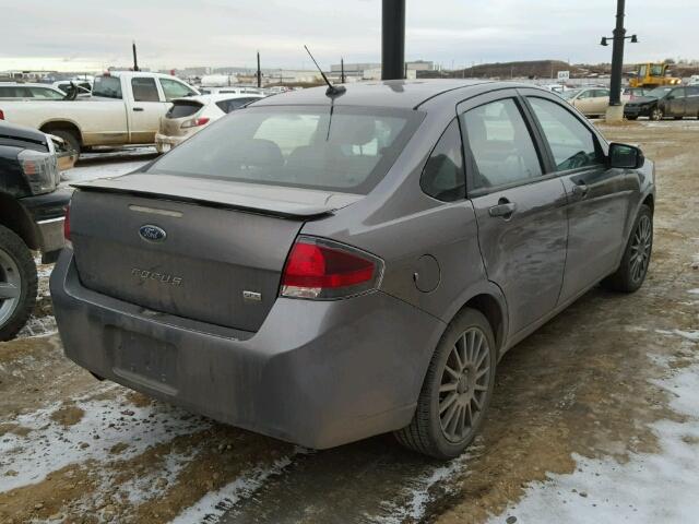 1FAHP3GN2AW283054 - 2010 FORD FOCUS SES GRAY photo 4