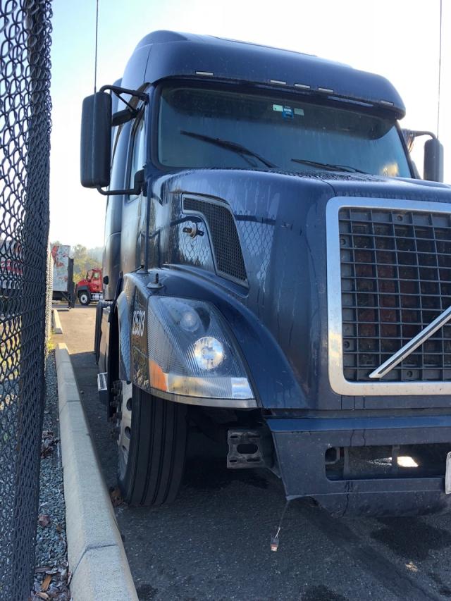 4V4NC9TG6CN540300 - 2012 VOLVO VN VNL BLUE photo 1