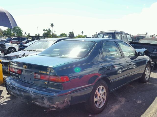 4T1BF22K3VU004010 - 1997 TOYOTA CAMRY CE GREEN photo 4