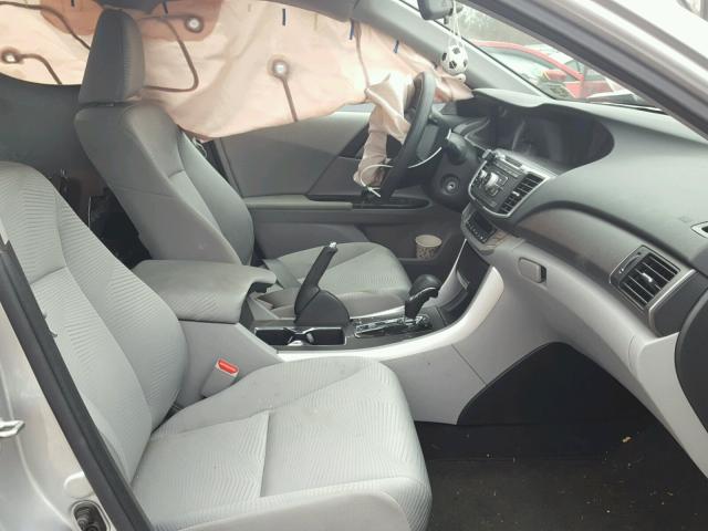 1HGCR2F35FA066080 - 2015 HONDA ACCORD LX SILVER photo 5