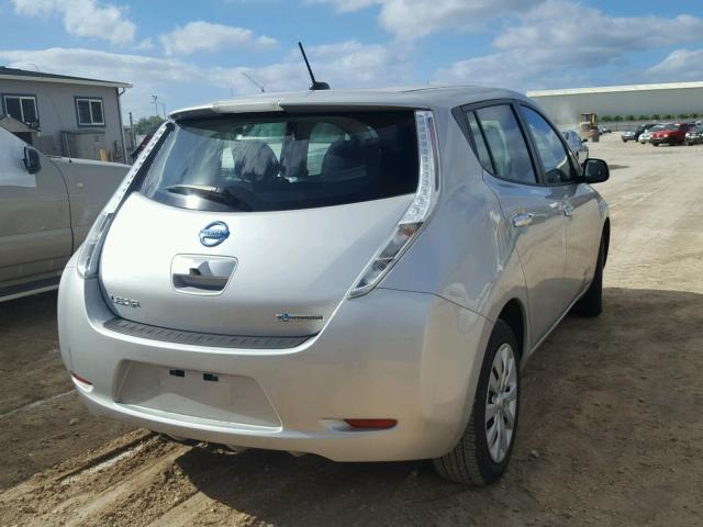 1N4BZ0CP3HC306827 - 2017 NISSAN LEAF S SILVER photo 4