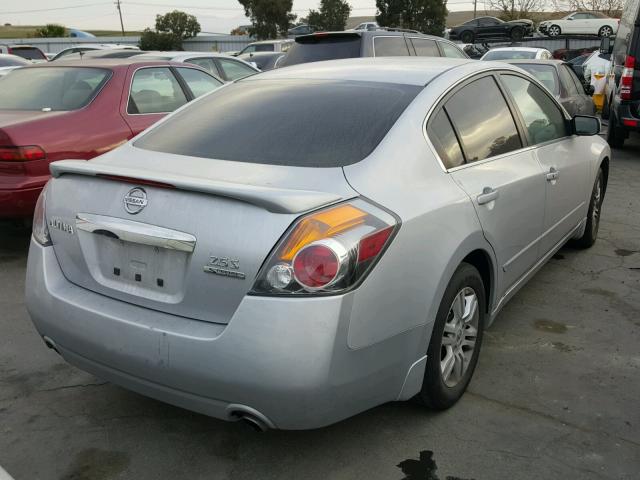 1N4AL2APXCN430196 - 2012 NISSAN ALTIMA BAS SILVER photo 4