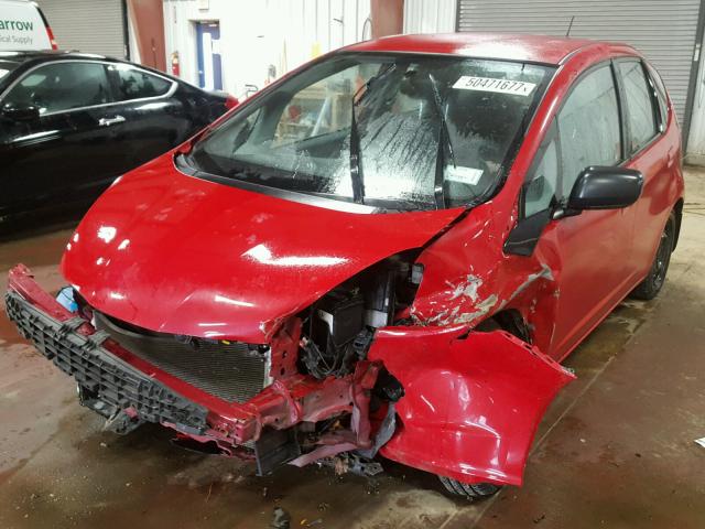 JHMGE87269C004845 - 2009 HONDA FIT RED photo 2