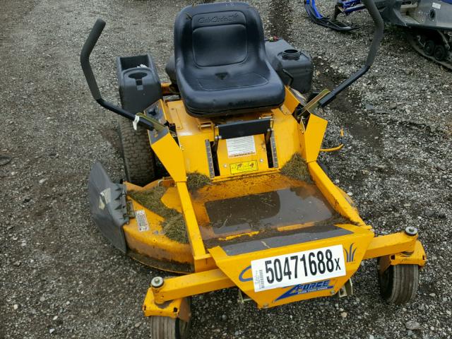 0C014Z00008 - 2004 CUB CADET YELLOW photo 9