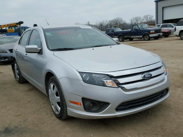 3FAHP0HA3BR135476 - 2011 FORD FUSION SE SILVER photo 1