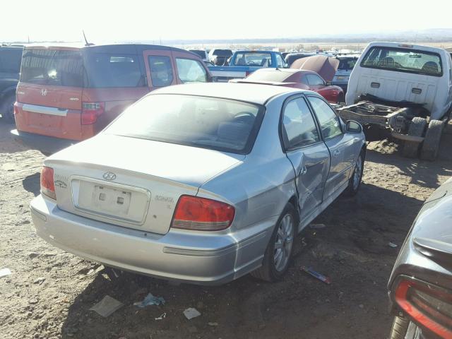 KMHWF35H94A063411 - 2004 HYUNDAI SONATA GLS SILVER photo 4