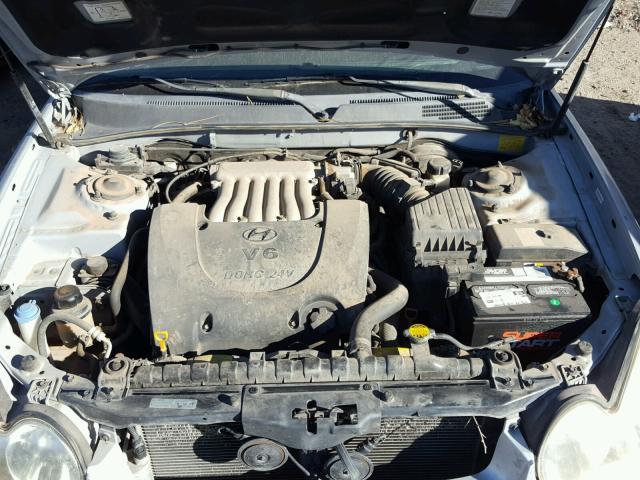 KMHWF35H94A063411 - 2004 HYUNDAI SONATA GLS SILVER photo 7