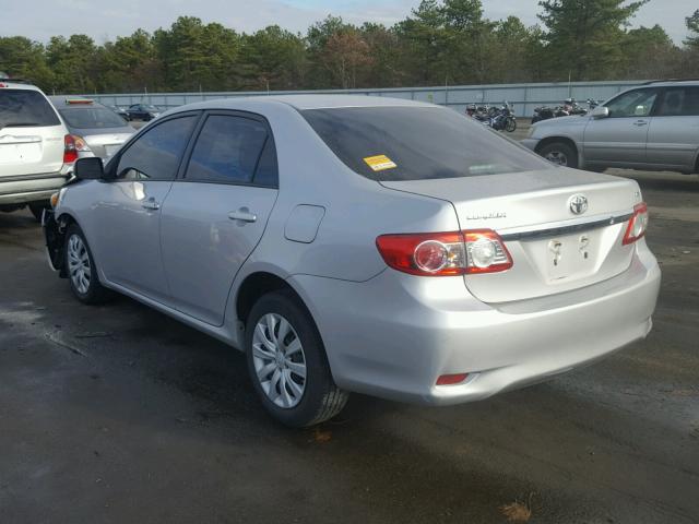 2T1BU4EE4CC883393 - 2012 TOYOTA COROLLA BA SILVER photo 3