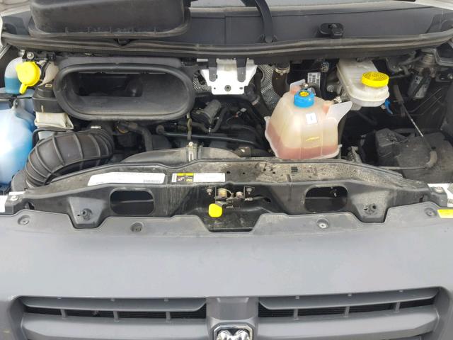 3C6TRVDG6HE515179 - 2017 RAM PROMASTER 白色 照片 7