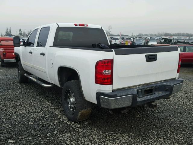 1GCHK23667F530909 - 2007 CHEVROLET SILVERADO WHITE photo 3