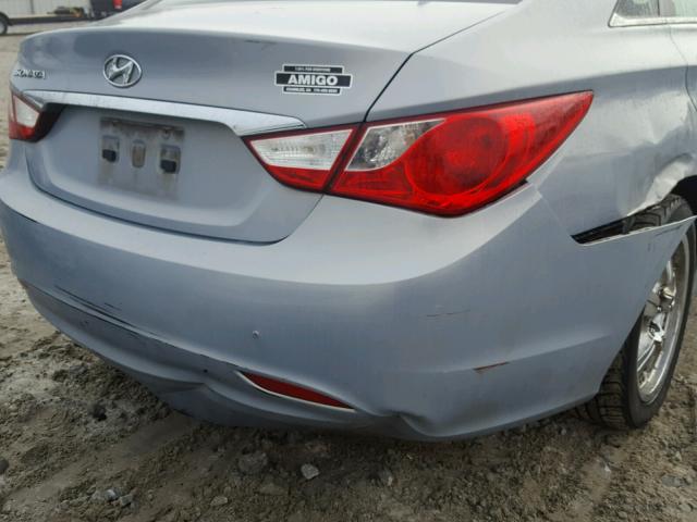 5NPEB4AC1BH040657 - 2011 HYUNDAI SONATA GLS BLUE photo 9