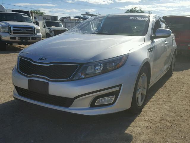 5XXGM4A77FG474301 - 2015 KIA OPTIMA LX SILVER photo 2