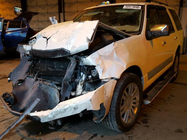 5LMFU28508LJ10236 - 2008 LINCOLN NAVIGATOR 白色 照片 2