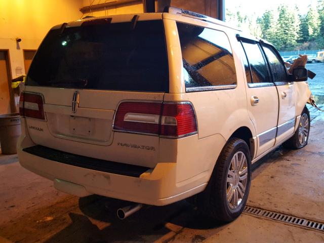 5LMFU28508LJ10236 - 2008 LINCOLN NAVIGATOR 白色 照片 4