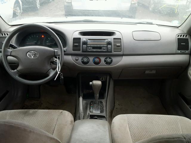 4T1BE32K93U722909 - 2003 TOYOTA CAMRY LE ნაცრისფერი ფოტო 9