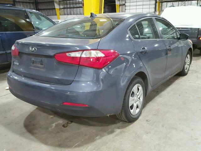 KNAFK4A64G5554196 - 2016 KIA FORTE LX BLUE photo 4