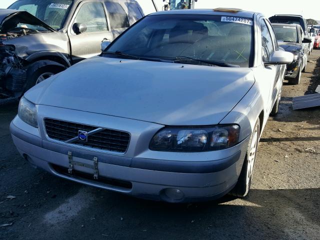 YV1RS59V042335146 - 2004 VOLVO S60 2.5T SILVER photo 2