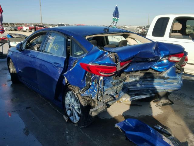 3FA6P0LU4HR384855 - 2017 FORD FUSION SE BLUE photo 3