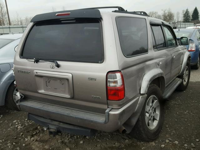 JT3GN86R320252756 - 2002 TOYOTA 4RUNNER SR SILVER photo 4