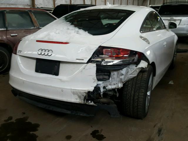 TRUKFAFK2C1001192 - 2012 AUDI TT PRESTIG WHITE photo 4