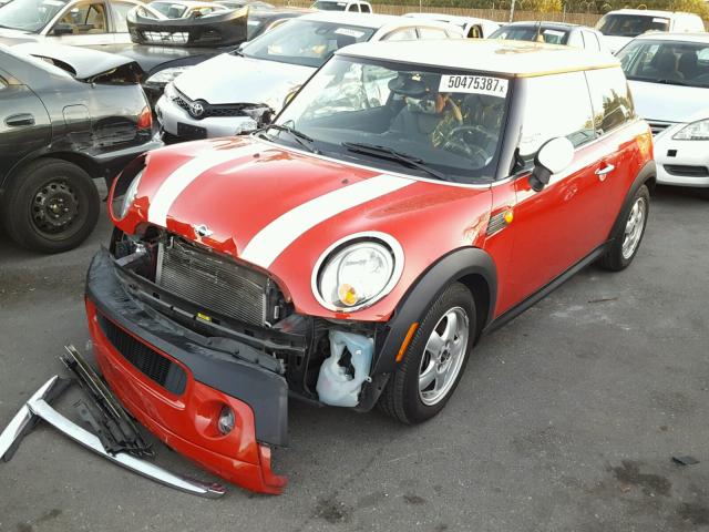 WMWMF33548TT63255 - 2008 MINI COOPER RED photo 2