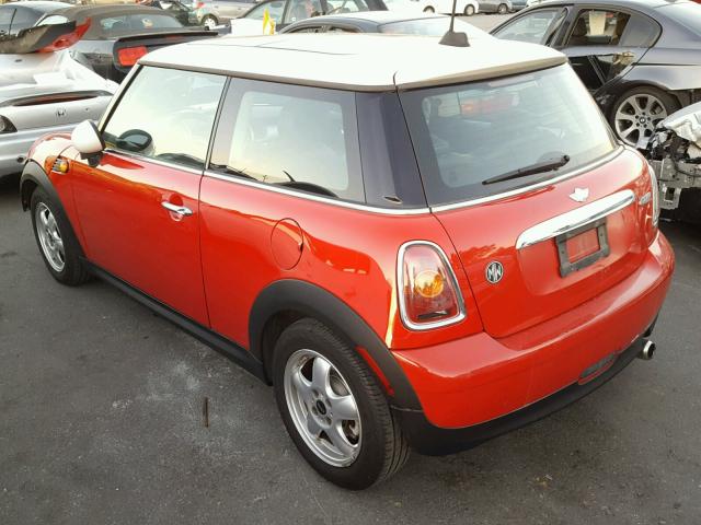 WMWMF33548TT63255 - 2008 MINI COOPER RED photo 3