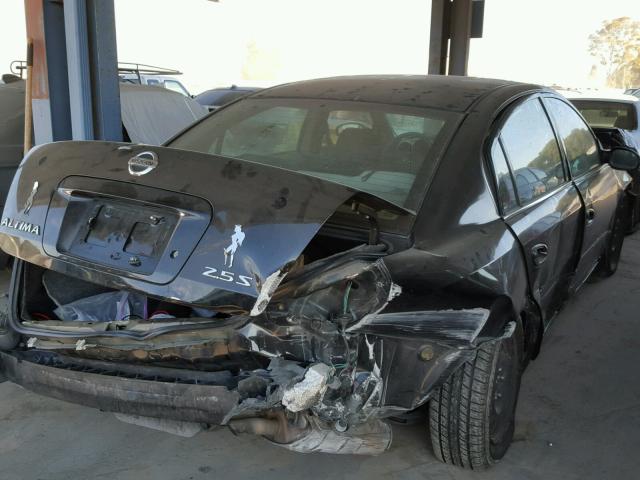 1N4AL11D54C145869 - 2004 NISSAN ALTIMA BAS BLACK photo 4