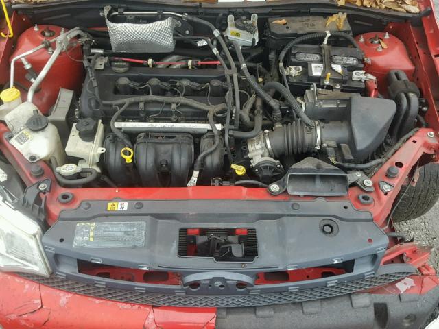 1FAHP35N58W254287 - 2008 FORD FOCUS SE RED photo 7