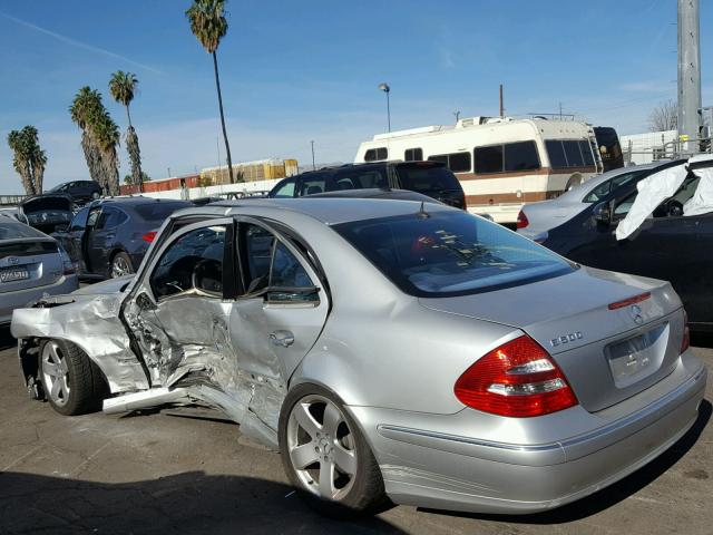 WDBUF70J55A663663 - 2005 MERCEDES-BENZ E 500 SILVER photo 3