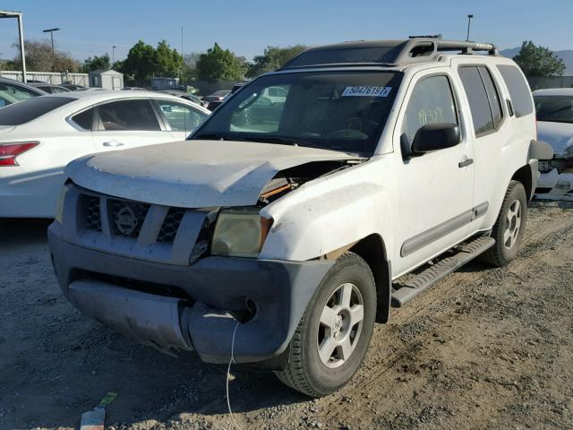 5N1AN08U06C543865 - 2006 NISSAN XTERRA OFF WHITE photo 2