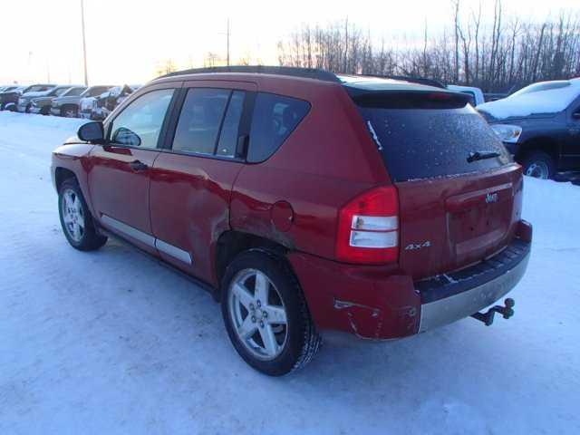 1J8FF57W57D352826 - 2007 JEEP COMPASS LI RED photo 3