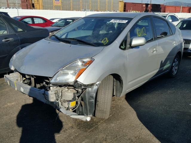 JTDKB20U357036099 - 2005 TOYOTA PRIUS SILVER photo 2