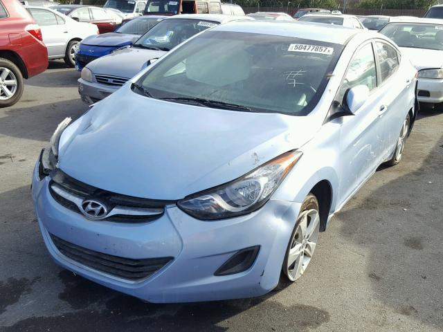 KMHDH4AE6DU825711 - 2013 HYUNDAI ELANTRA GL BLUE photo 2