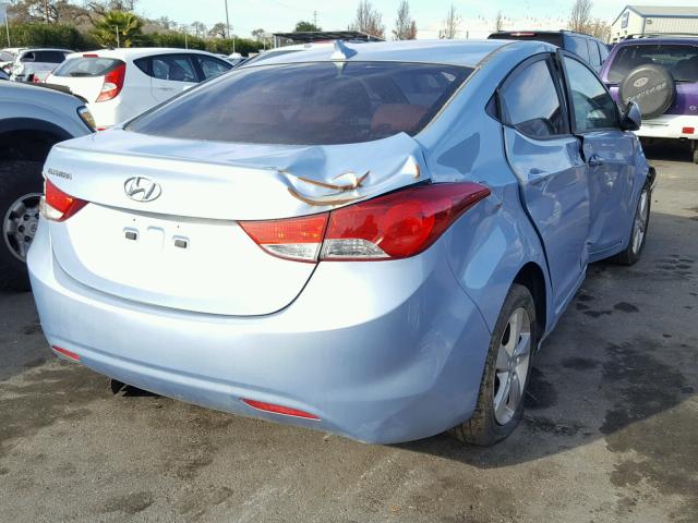 KMHDH4AE6DU825711 - 2013 HYUNDAI ELANTRA GL BLUE photo 4