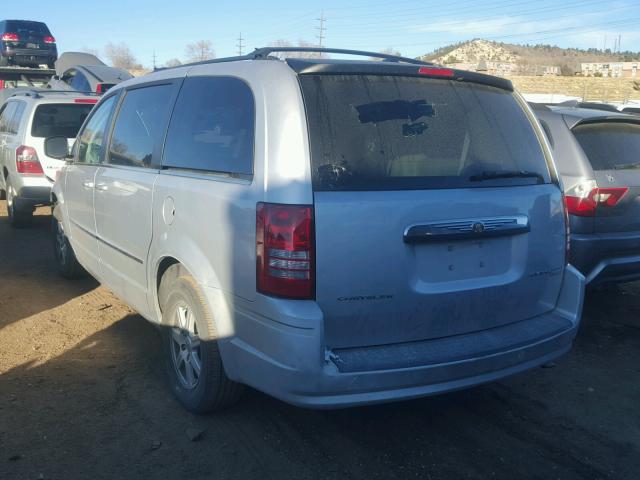 2A4RR5D12AR249950 - 2010 CHRYSLER TOWN & COU SILVER photo 3