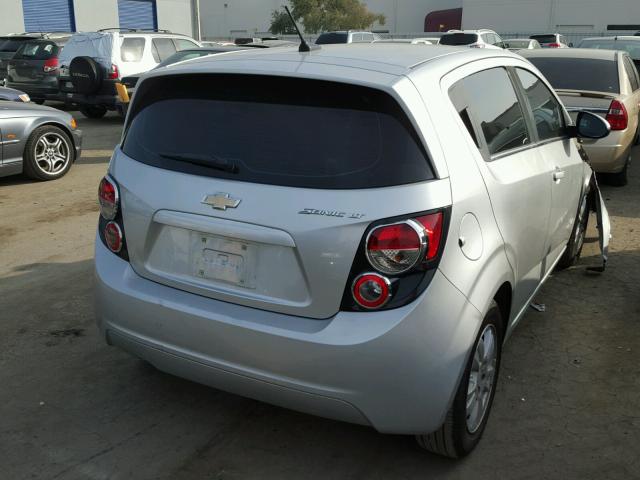 1G1JC6SG2D4166794 - 2013 CHEVROLET SONIC LT SILVER photo 4