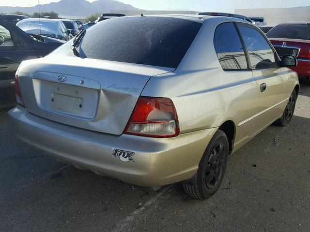 KMHCG35C02U199099 - 2002 HYUNDAI ACCENT GS TAN photo 4