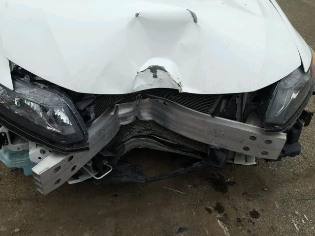 19XFB2F51CE025911 - 2012 HONDA CIVIC LX WHITE photo 9