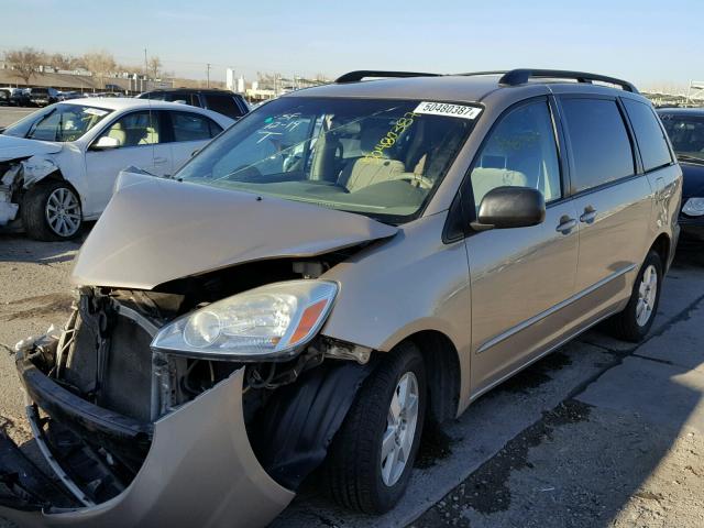 5TDZA23C05S296759 - 2005 TOYOTA SIENNA CE GOLD photo 2