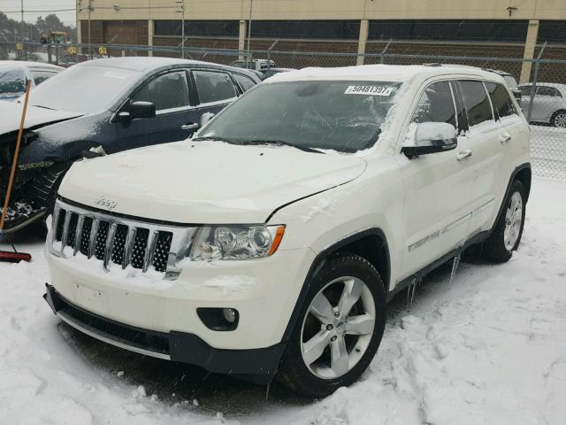 1J4RR6GT3BC604850 - 2011 JEEP GRAND CHER WHITE photo 2