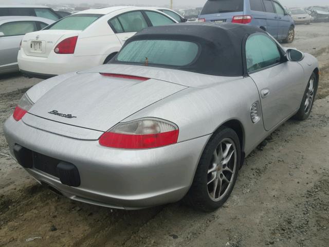 WP0CA29824S620440 - 2004 PORSCHE BOXSTER SILVER photo 4